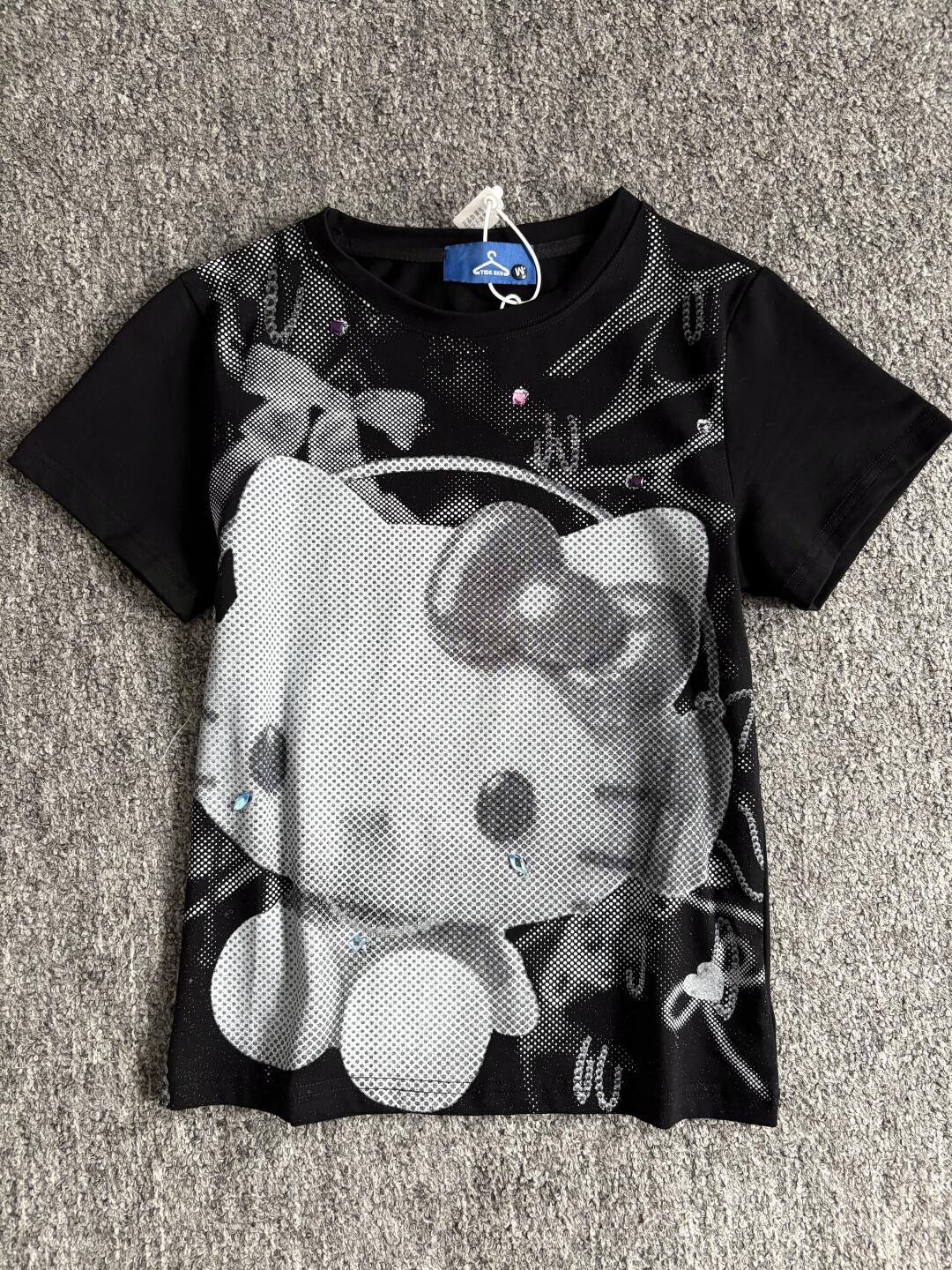 HK Y2K Black Vintage Tee - Oversized Retro Graphic T-Shirt for Women