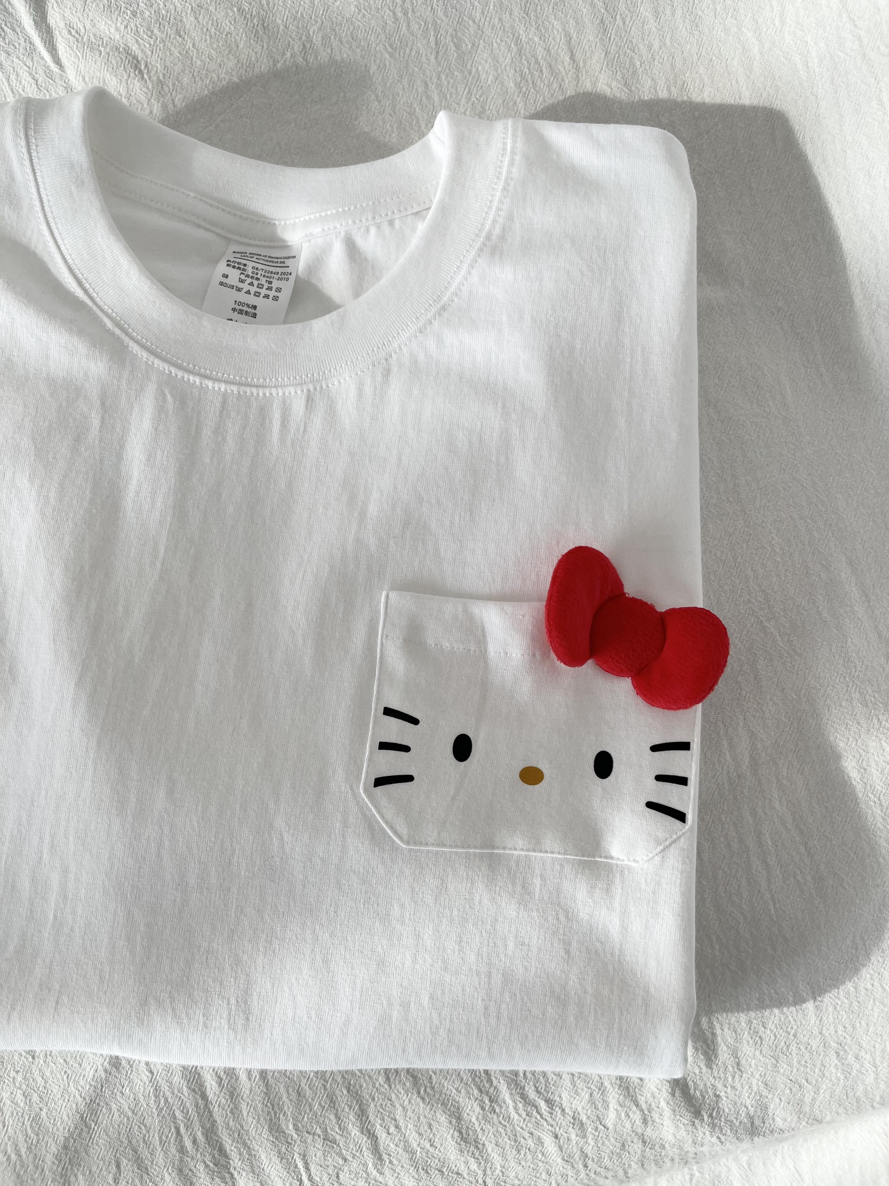 Hello Kitty Print Cute Pocket Round Neck Short-Sleeved T-Shirt