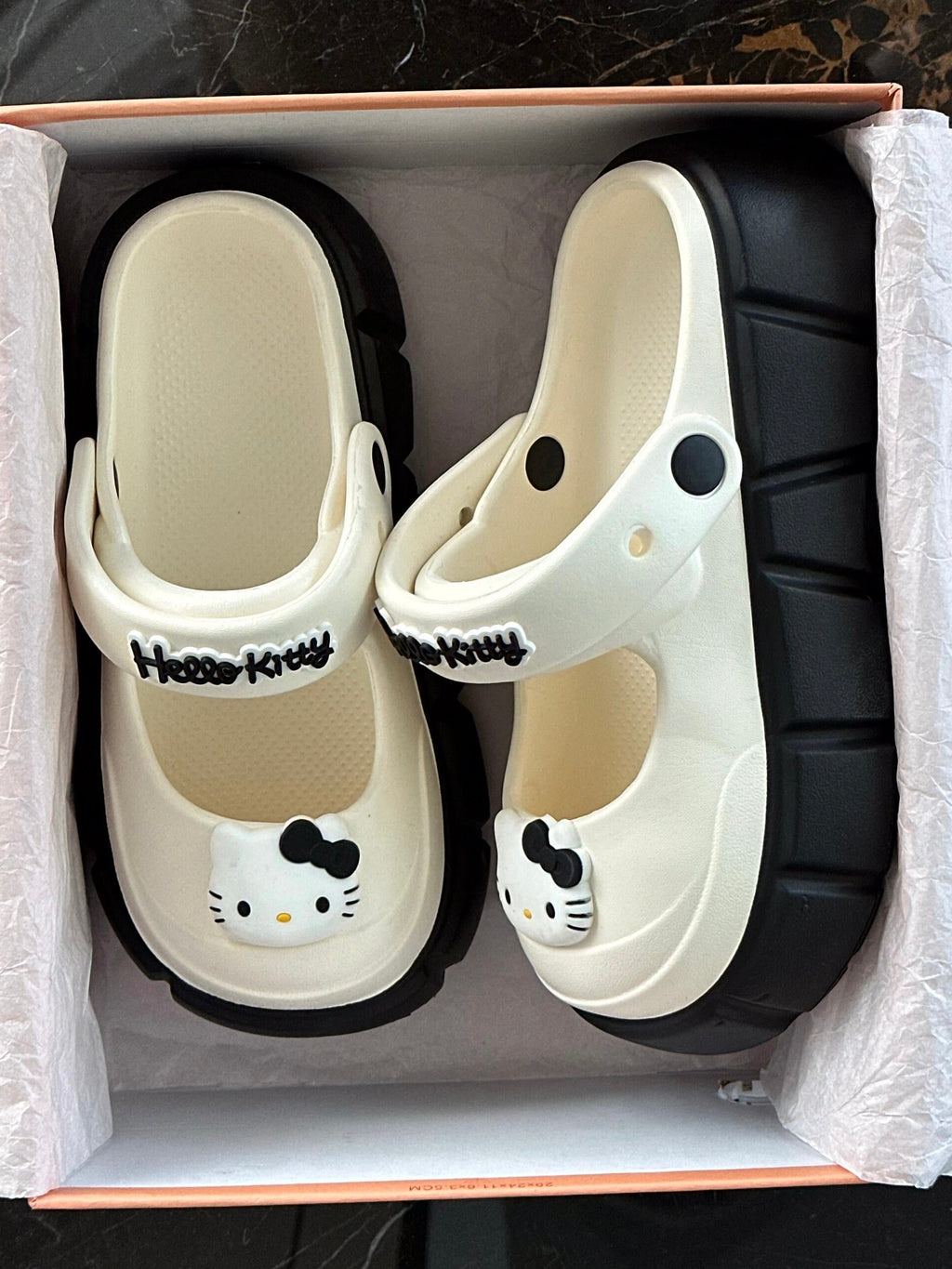 Hello Kitty Clogs Slip on Water Shoes Casual Summer Sandals for Girls