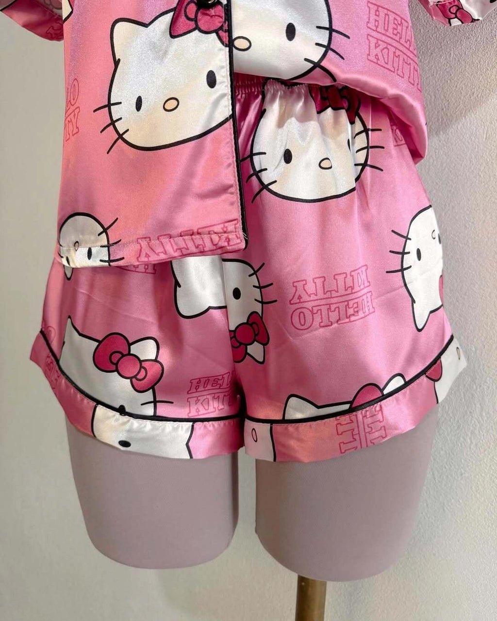 Sanrio Womens Silk Satin Pajama Sets Short Sleeve Button Down Sleepwear Cozy Loungewear 2 Piece Pjs Shorts Set （S-XXXL）