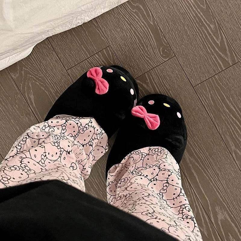 Dark Hello Kitty Fluffy Slippers