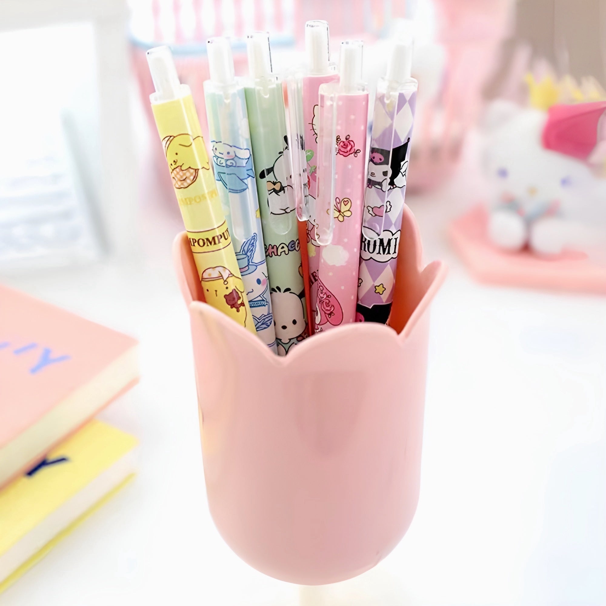 Sanrio Retractable Pen Style Paper Cutter