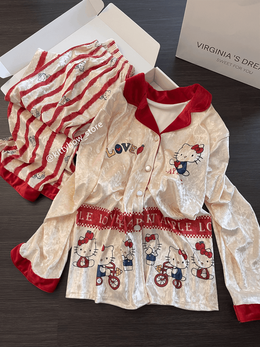 Cream Velvet Hello Kitty Apple Print Pajama Set, Long Sleeve Loungewear for Women