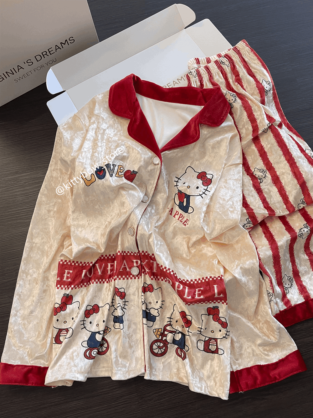 Cream Velvet Hello Kitty Apple Print Pajama Set, Long Sleeve Loungewear for Women